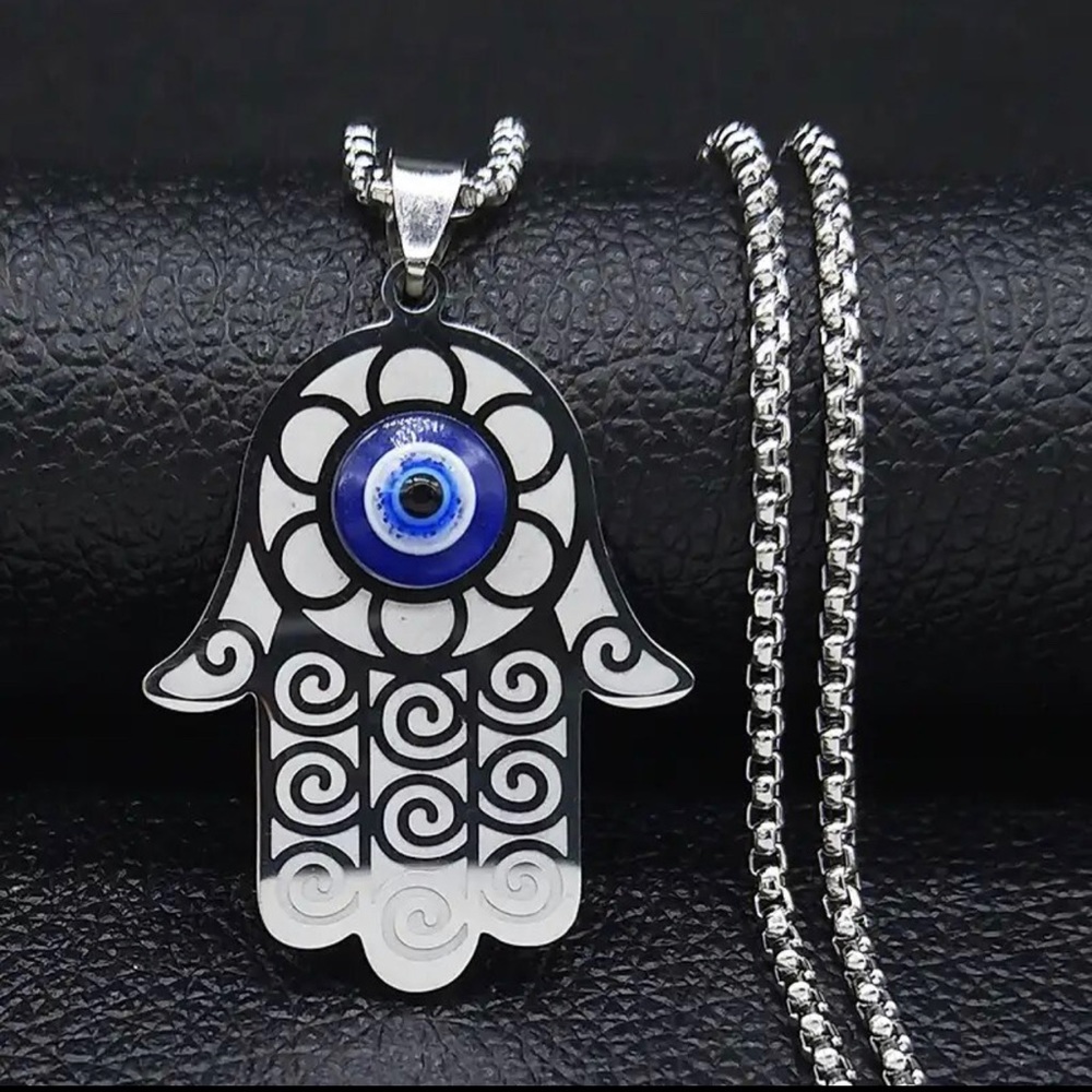 Sterling silver evil eye 🪬 necklace